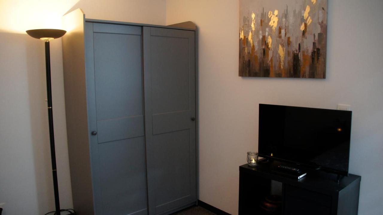 Apartamento Impasse 2 Fosses-La-Ville Exterior foto